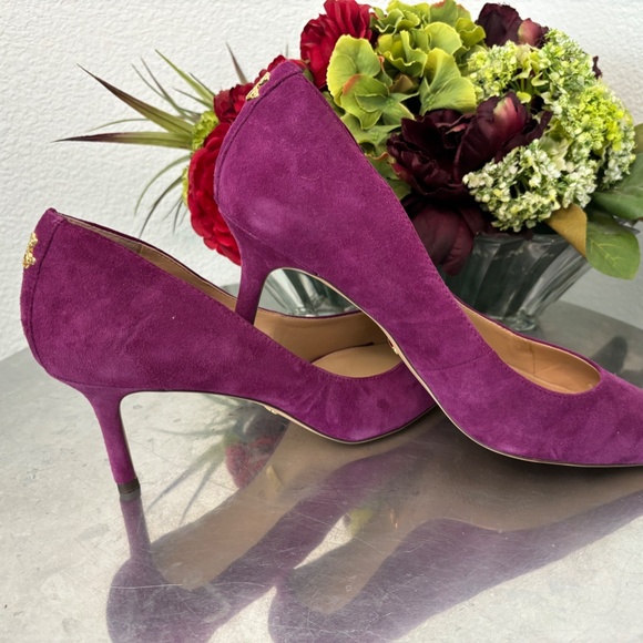 RALPH LAUREN FUCSHIA SUEDE PUMPS - Picture 4 of 7